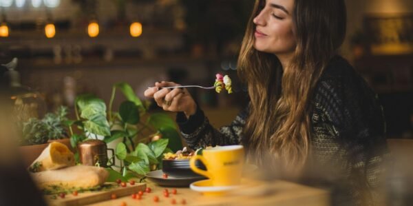 Mindful Eating: Nourishing the Body and Soul